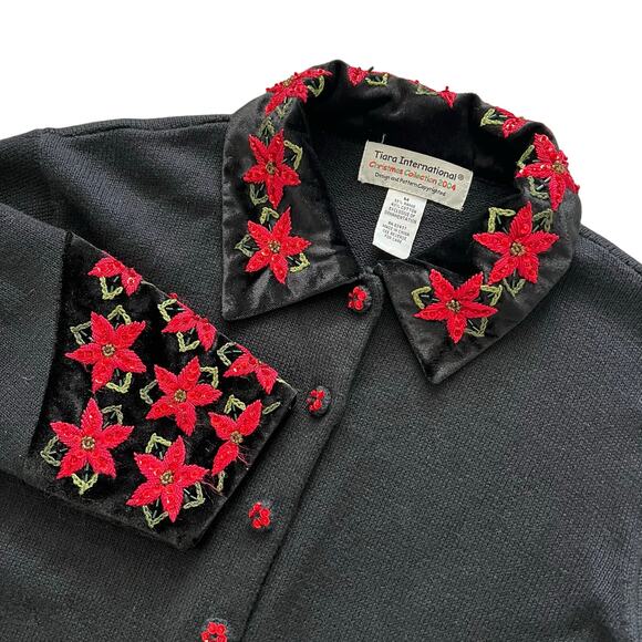 Vintage Tiara International Poinsettia Cardigan Sweater Medium Holiday Christmas - Picture 1 of 7